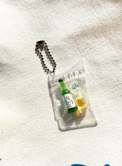 Llavero Combi Soju + Cerveza